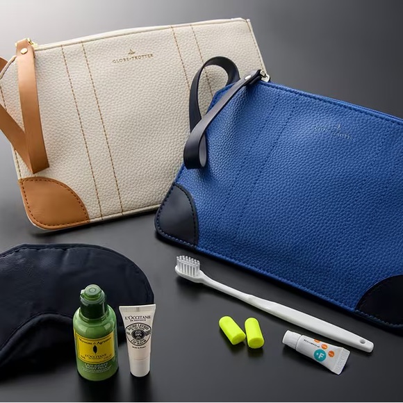 ANA Business Class Globe Trotter Amenity Kit - Picture 2 of 3